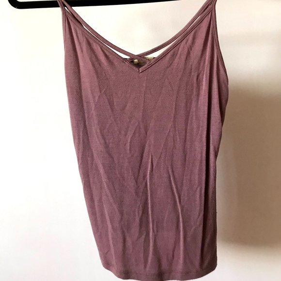 Garage Strap Front-Cross Mauve Tank - Picture 1 of 4